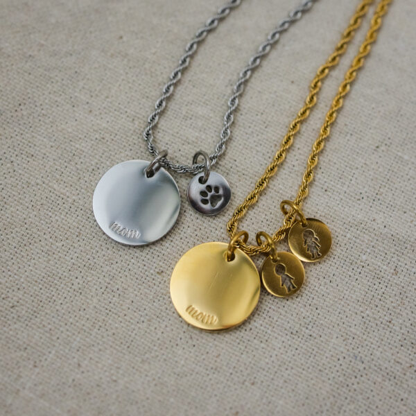 Mom Tribe Necklace (S)